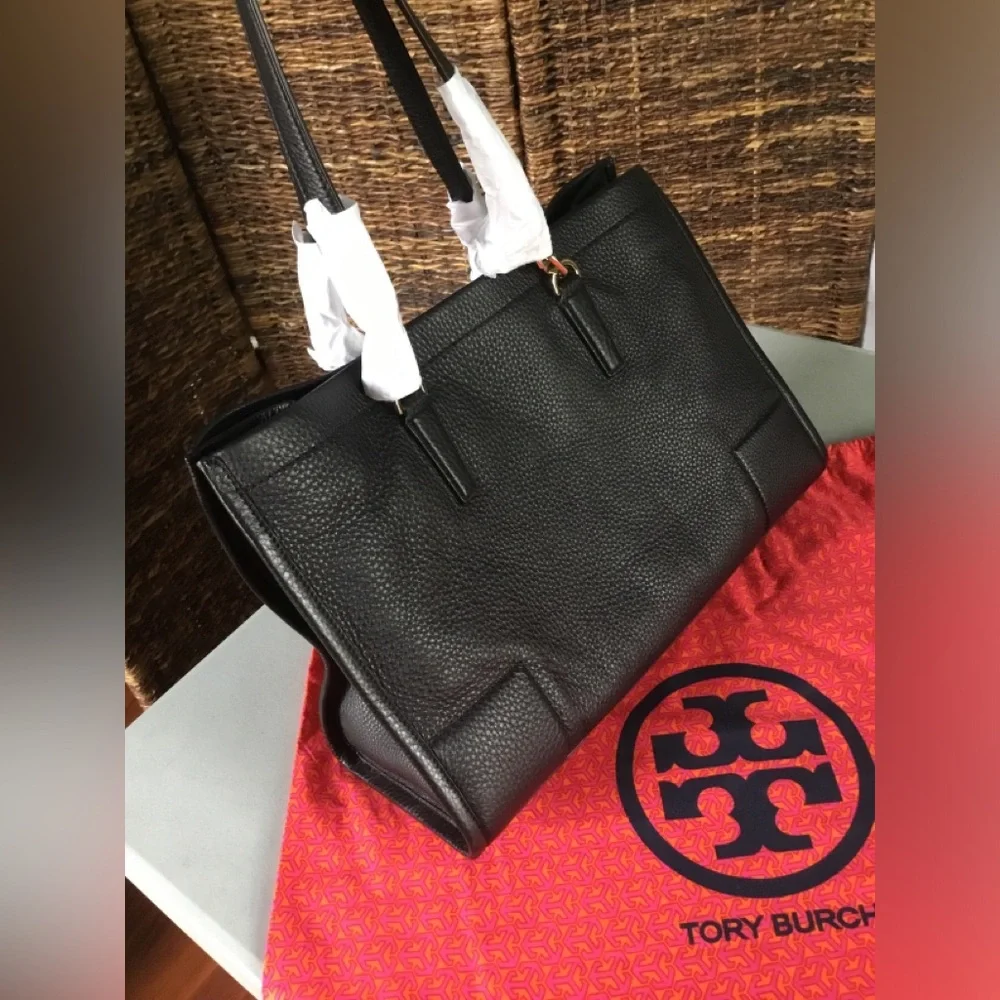 TORY BURCH LARGE LEATHER TOTE WITH MUCH SPACE INNER POCKETS LARGE DUST BAG - Picture 9 of 16